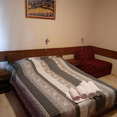 Pensión Restoran Sa Prenocistem Zitiste