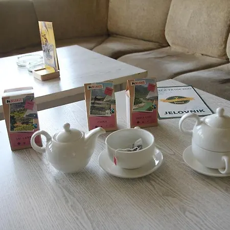 Restoran Sa Prenocistem Pensión Zitiste