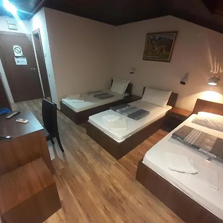 Pensión Restoran Sa Prenocistem 3*