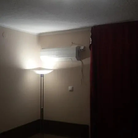 Restoran Sa Prenocistem Πανσιόν Zitiste