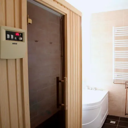 Pensión Restoran Sa Prenocistem 3*